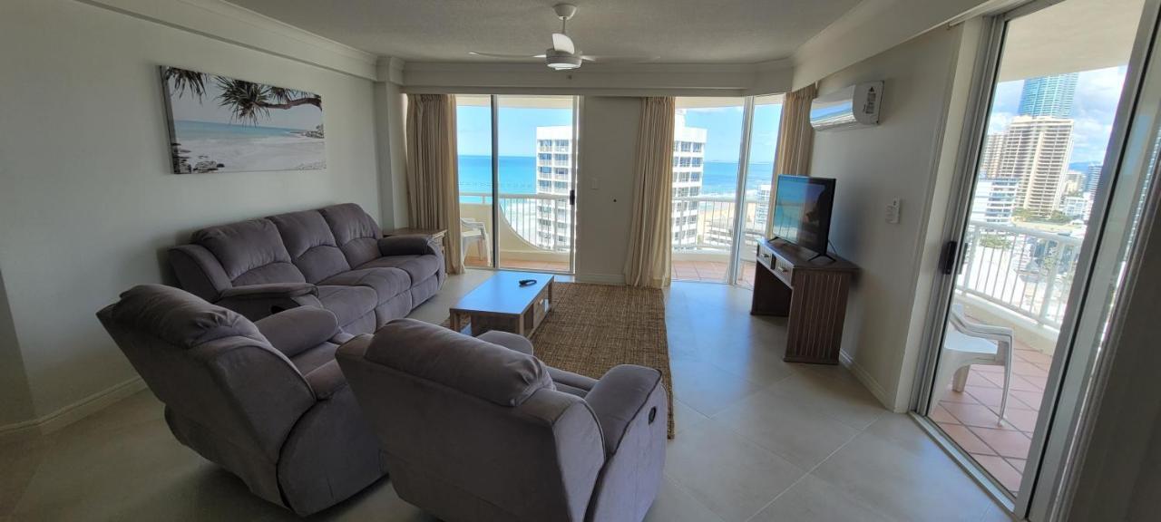 Apr Private Suites Moroccan By The Beach 黄金海岸 外观 照片