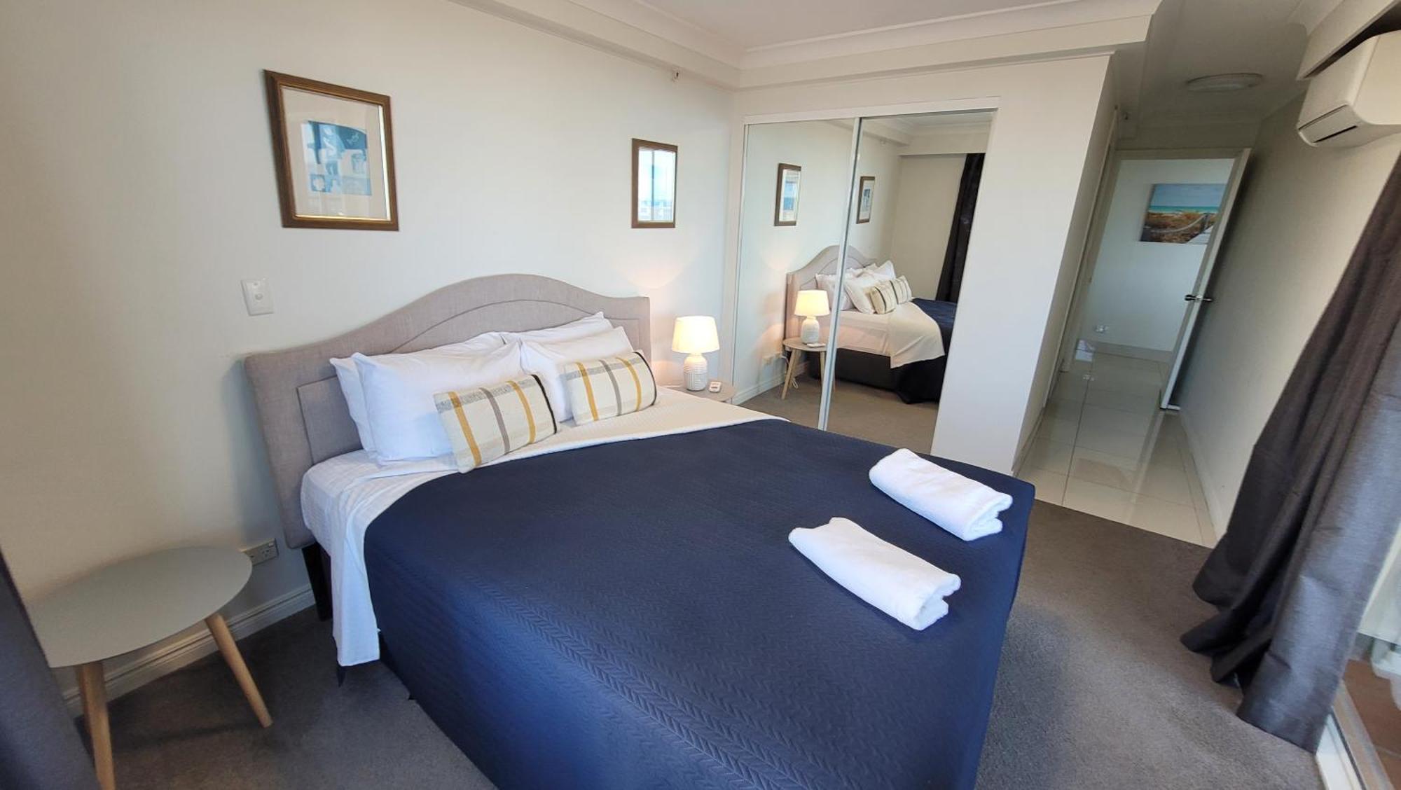 Apr Private Suites Moroccan By The Beach 黄金海岸 外观 照片